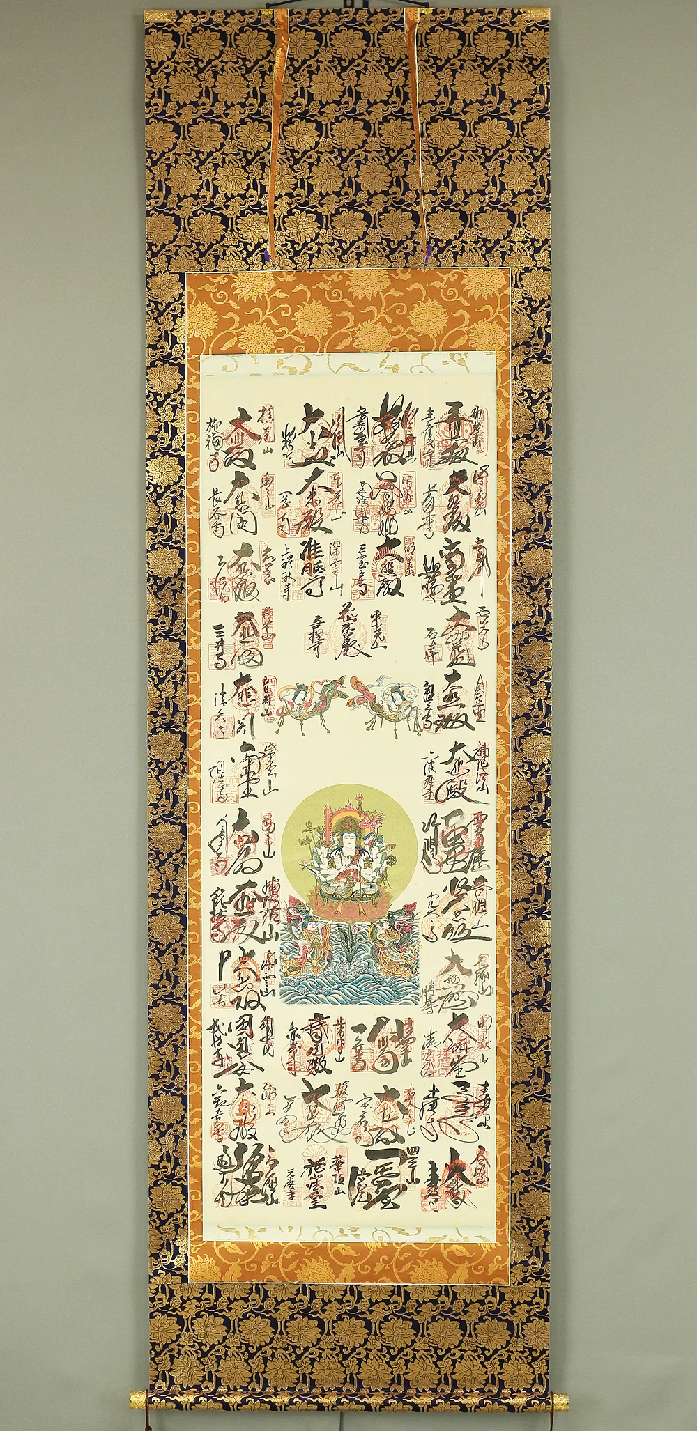西国三十三ヶ所 Saigoku 33 Pilgrimage Places Thousand-armed Kannon / Japanese art Buddhism kakejiku kakemono wall hanging scroll with Box W898 - Image 2