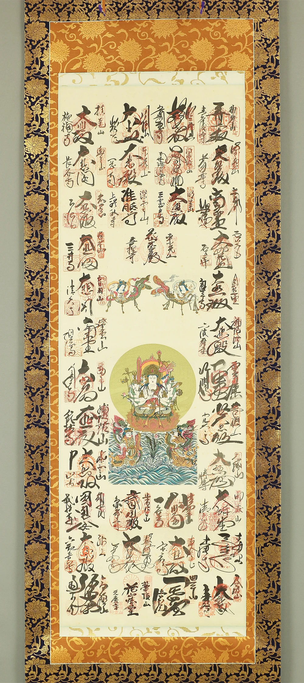 西国三十三ヶ所 Saigoku 33 Pilgrimage Places Thousand-armed Kannon / Japanese art Buddhism kakejiku kakemono wall hanging scroll with Box W898 - Image 3