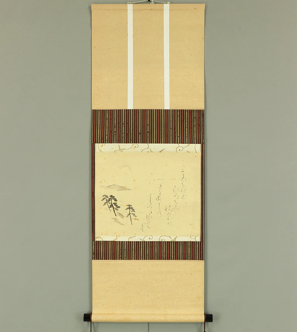 大田垣蓮月 Otagaki Rengetsu (1791-1875) Japanese antique art kakejiku kakemono wall hanging scroll / Moonlit Night Seashore and Pine Trees - Waka Poem ことのはの ~ with Box RB451 - Image 2