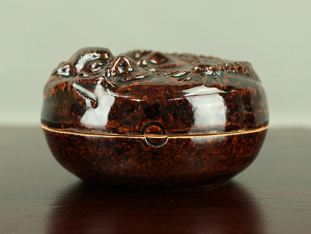 佐久間芳丘 Sakuma Hokyu (b1911) 松古窯 Shoko kiln Dragon design 松阪萬古焼 Matsusaka Banko yaki Kogo Incense Container with Original Box (Tomobako) / Japanese Tea Ceremony Utensil VA128 - Image 12