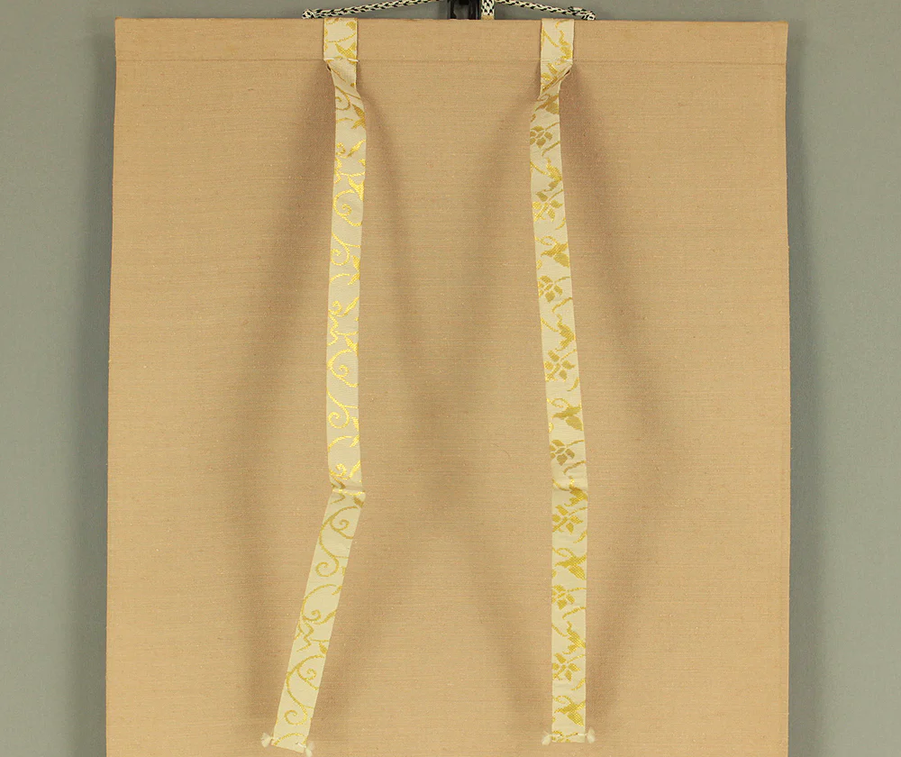 足立泰道 Adachi Taido (b1937) Daitoku-ji Japanese Zen kakejiku kakemono wall hanging scroll / 瀧 Taki (Waterfall) with Original Box (Tomobako) RD436 - Image 3
