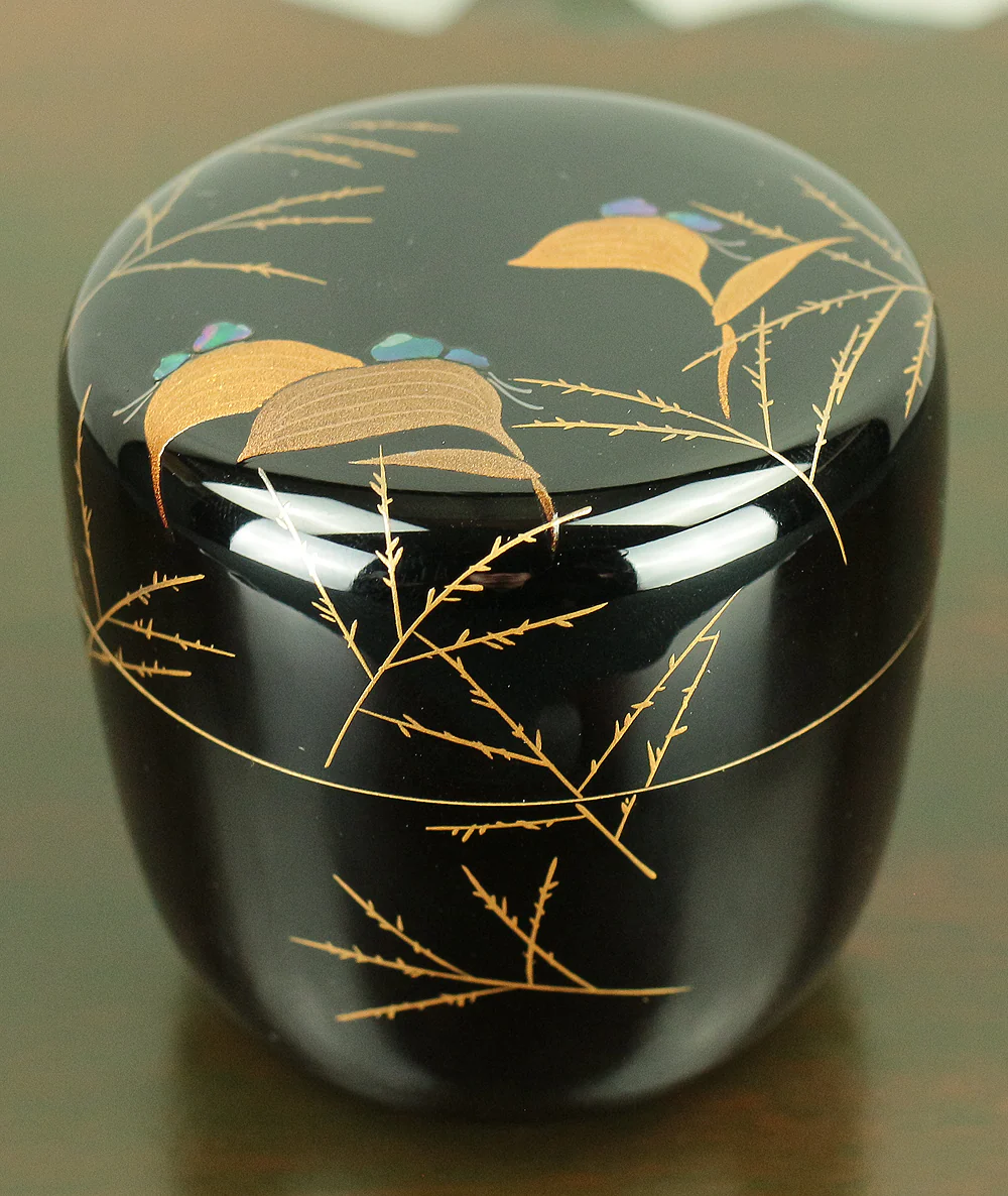 伊川敬三 Igawa Keizo Wajima Nuri lacquerware 'Asiatic Dayflower Makie Middle Natsume' Tea Caddy with Original Box (Tomobako) VA484 - Image 15