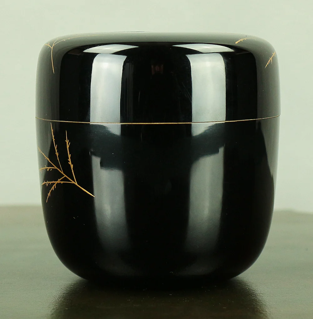 伊川敬三 Igawa Keizo Wajima Nuri lacquerware 'Asiatic Dayflower Makie Middle Natsume' Tea Caddy with Original Box (Tomobako) VA484 - Image 6