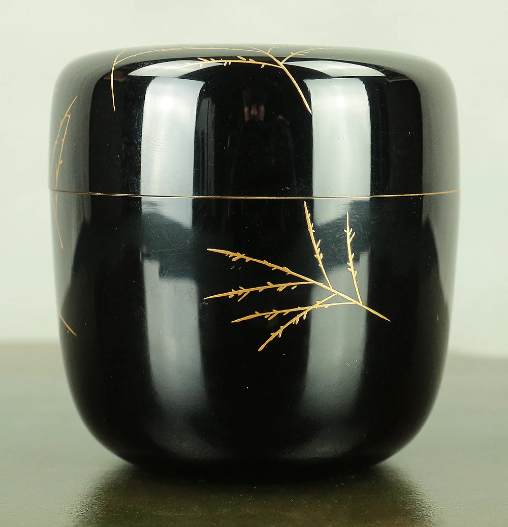 伊川敬三 Igawa Keizo Wajima Nuri lacquerware 'Asiatic Dayflower Makie Middle Natsume' Tea Caddy with Original Box (Tomobako) VA484 - Image 8