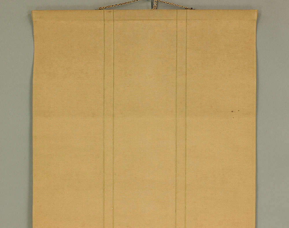加藤晨明 Kato Shinmei (1910-1998) Japanese art kakejiku kakemono wall hanging scroll / Beautiful Woman with Umbrella White Kimono with Box RB994 - Image 3