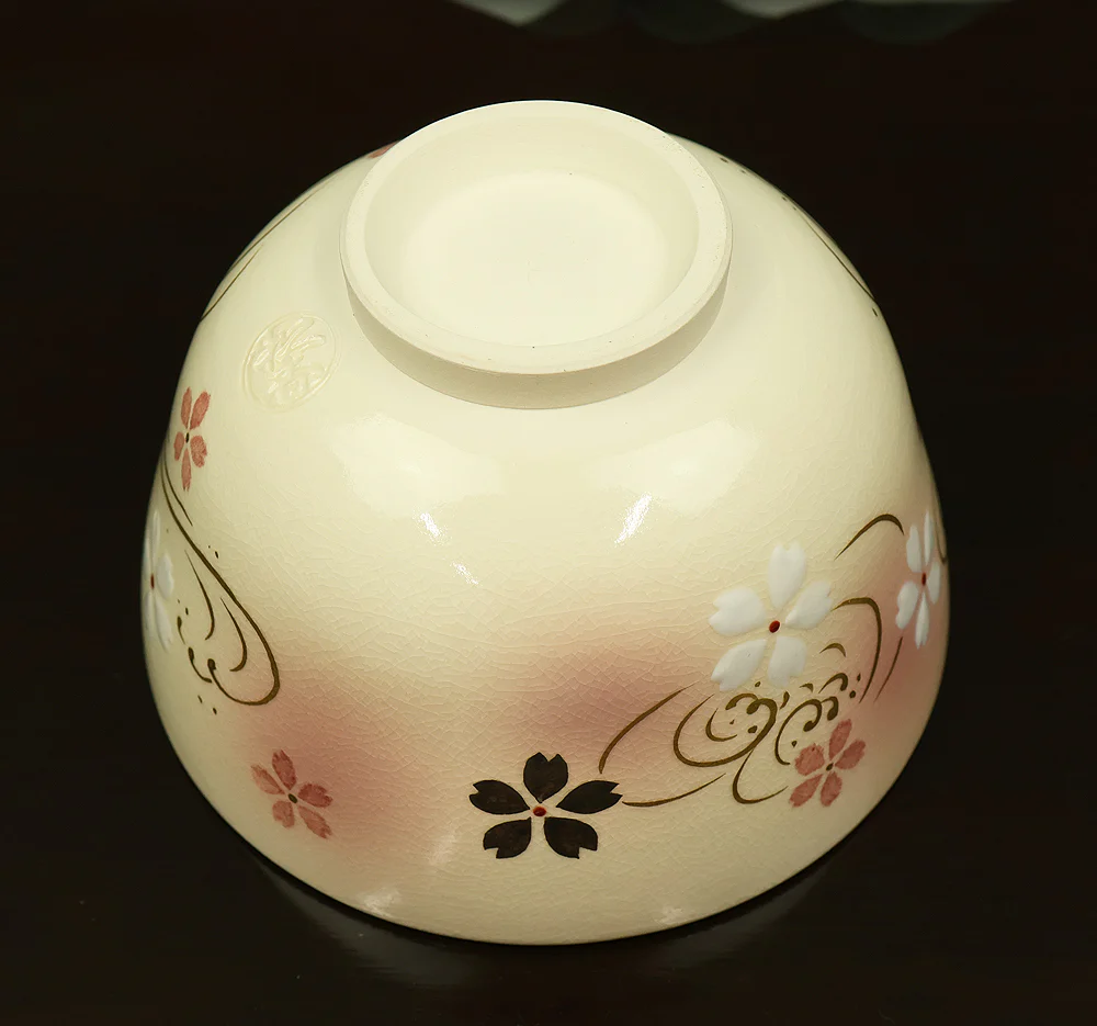 加藤松香 Kato Shoko Kyo ware 'Ninsei style Cherry Blossom Petals Flowing Down River Tea Bowl' with Original Box (Tomobako) VB217 - Image 20