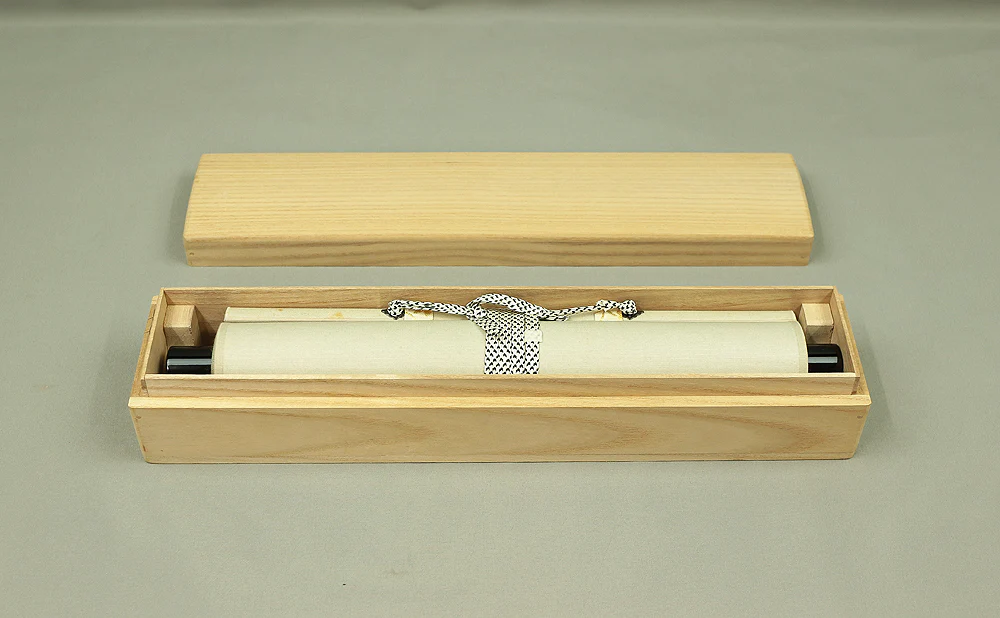 小林太玄 Kobayashi Taigen (b1938) Daitoku-ji Japanese Zen kakejiku kakemono hanging scroll for Tea ceremony / 清流無間断 Seiryu Kandan Nashi with Original Box (Tomobako) RC453 - Image 10