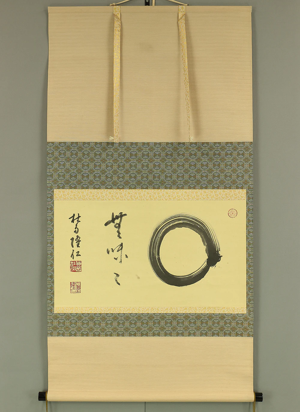 小林隆仁 Kobayashi Takahito (?-1997) Ninwa-ji Japanese Zen kakejiku kakemono hanging scroll for Tea ceremony / Enso 円相 with Original Box (Tomobako) RC663 - Image 2