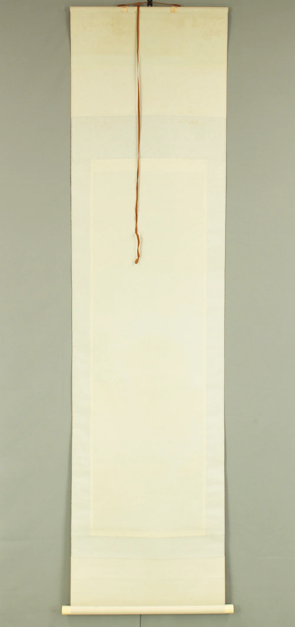 国井幸雪 Kunii Kosetsu (b1919) Japanese art Paired kakejiku kakemono wall hanging scroll / Rising Sun and Moon, Plum and Pine, Crane with Original Box (Tomobako) RD295 - Image 12