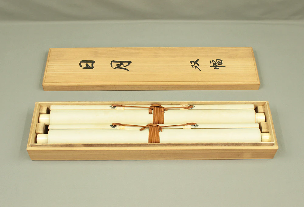 国井幸雪 Kunii Kosetsu (b1919) Japanese art Paired kakejiku kakemono wall hanging scroll / Rising Sun and Moon, Plum and Pine, Crane with Original Box (Tomobako) RD295 - Image 28