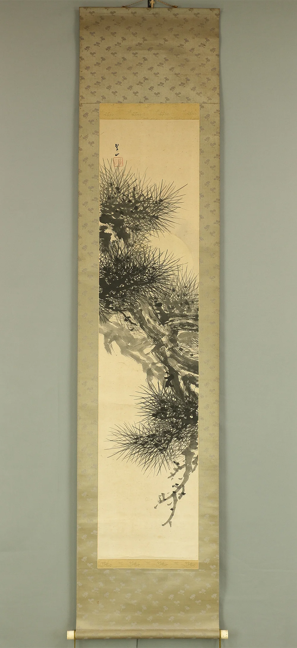 三木翠山 Miki Suizan (1887-1957) Japanese art kakejiku kakemono wall hanging scroll / Pine and Moon with Box RC493