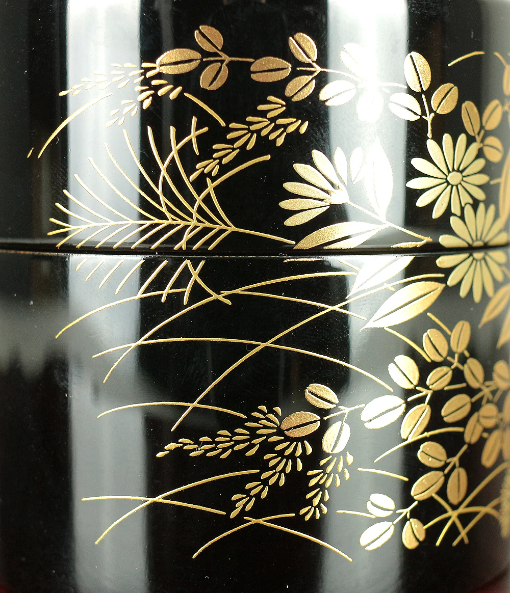 中村湖彩 Nakamura Kosai (b1955) 'Chrysanthemum Paulownia Makie lacquered Nakatsugi' Natsume Tea Caddy / Japanese tea ceremony utensil with Original Box (Tomobako) VA293 - Image 13
