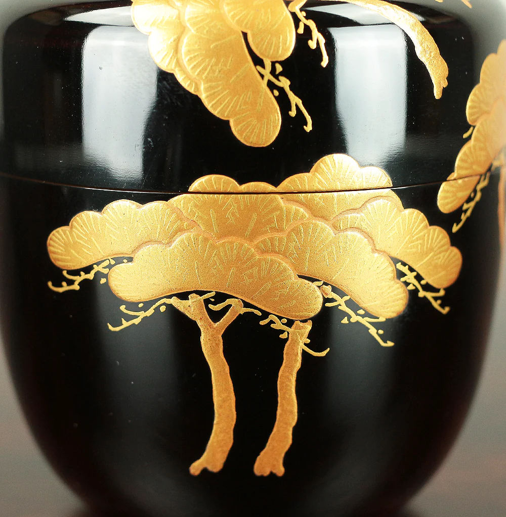 中村湖舟 Nakamura Koshu - Kaga Makie Lacquer Artist 'Pine Tree Gold Makie Lacquer' Chu Natsume Tea Caddy / Japanese tea ceremony utensil with Original Box (Tomobako) VA294 - Image 9