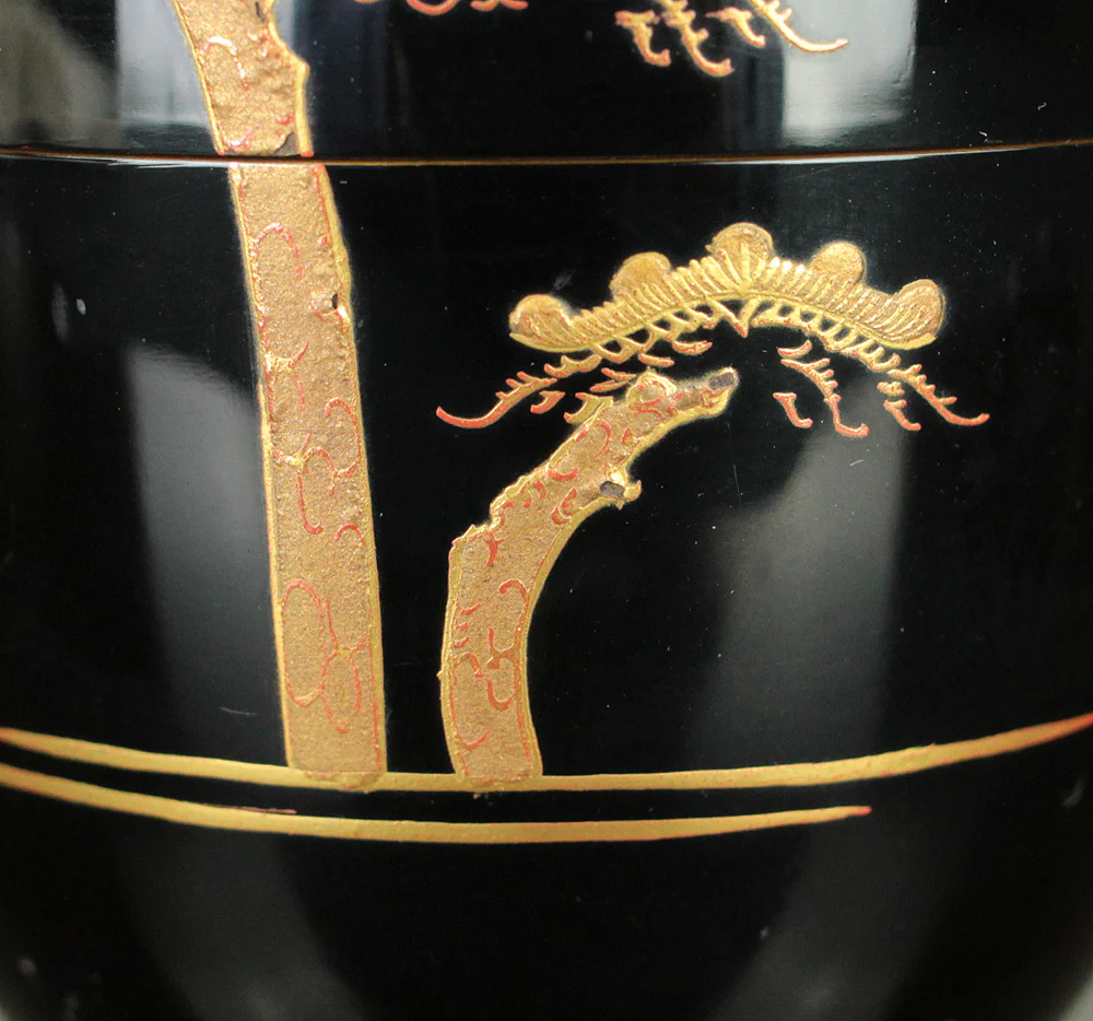 岡田紫峰 Okada Shiho (b1948) Silver Leaf inside Makie Gold Lacquer Natsume 'Uji Bridge, Pine Tree and Willow' Tea Caddy with Original Box (Tomobako) VA706 - Image 16