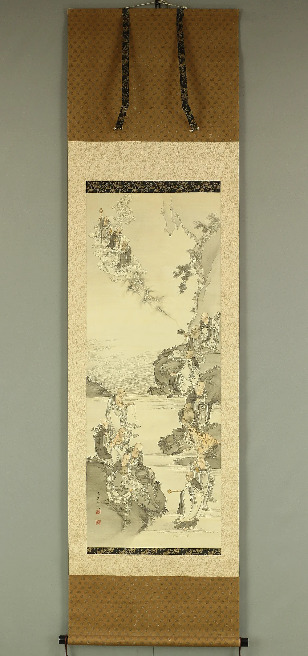 奥村恭法 Okumura Kyoho (b1865) Japanese art kakejiku kakemono wall hanging scroll / 十六羅漢 Juroku Rakan with Original Box (Tomobako) RB859 - Image 2