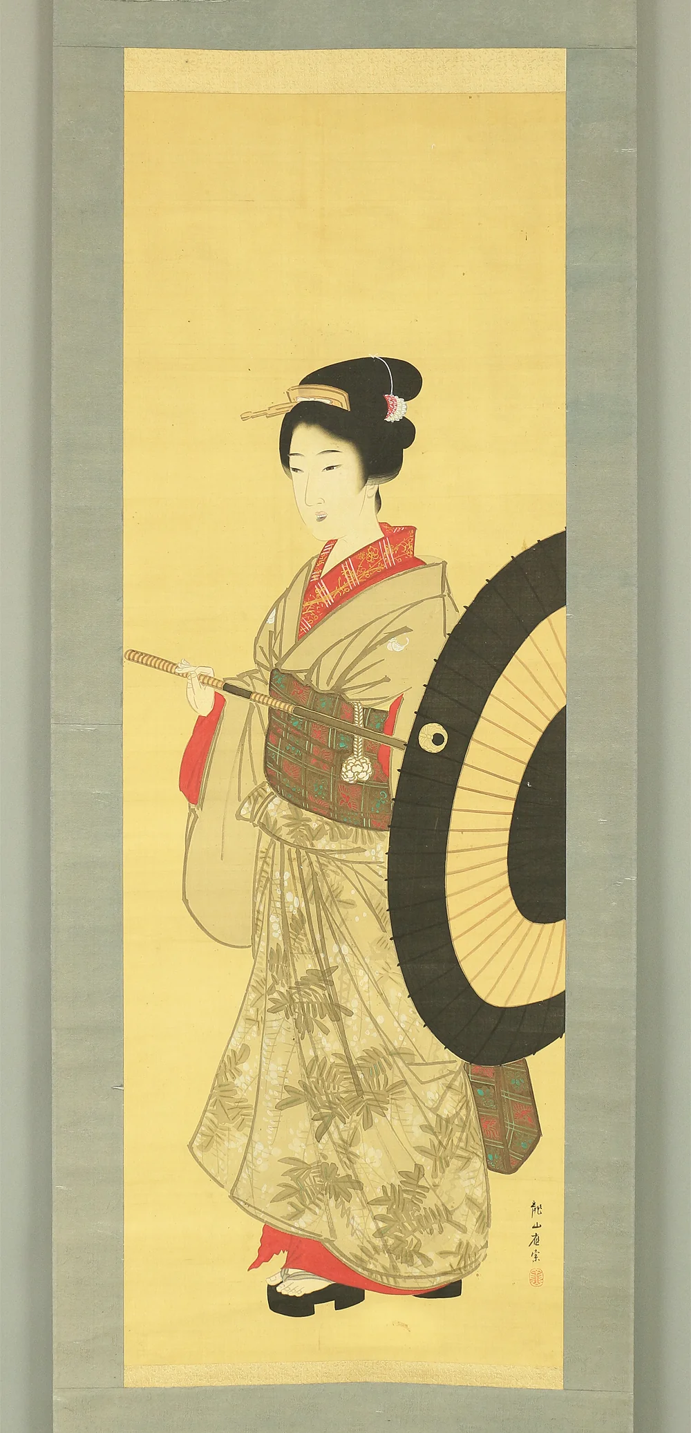 龍山應索 Ryuzan Osaku Age: 1850-1899 Japanese antique art kakejiku kakemono hanging scroll / Ukiyo-e Bijin Beauty holding Umbrella with Box W751 - Image 3