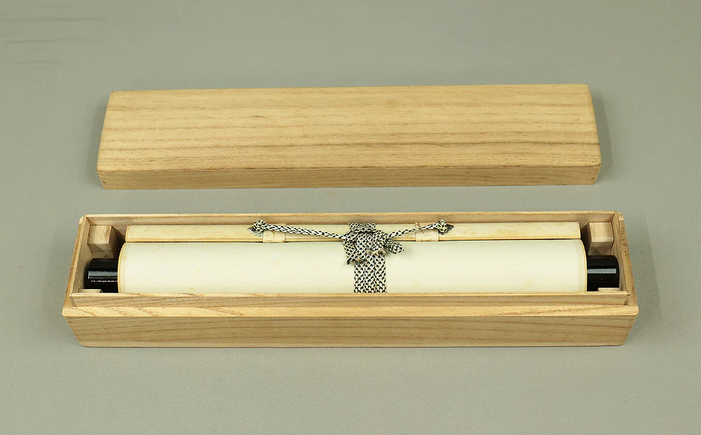 佐藤朴堂 Sato Bokudo (b1935) Japanese art kakejiku kakemono wall hanging scroll / 山花開似錦 Sanka Hiraite Nishikini Nitari with Original Box (Tomobako) RB570 - Image 9
