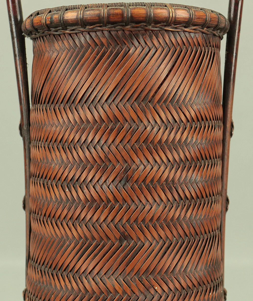 塩月寿籃 Shiotsuki Juran (b1948) Japanese Hanakago Bamboo Woven Flower Vase Basket VA188 - Image 10