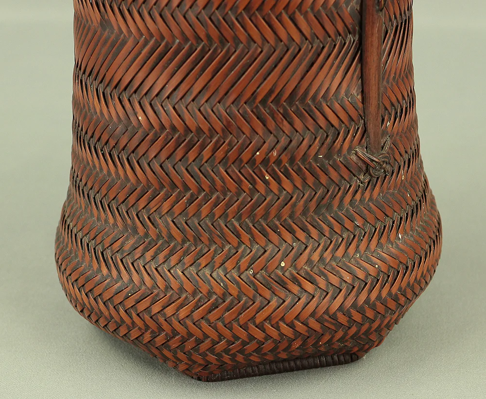塩月寿籃 Shiotsuki Juran (b1948) Japanese Hanakago Bamboo Woven Flower Vase Basket VA188 - Image 13