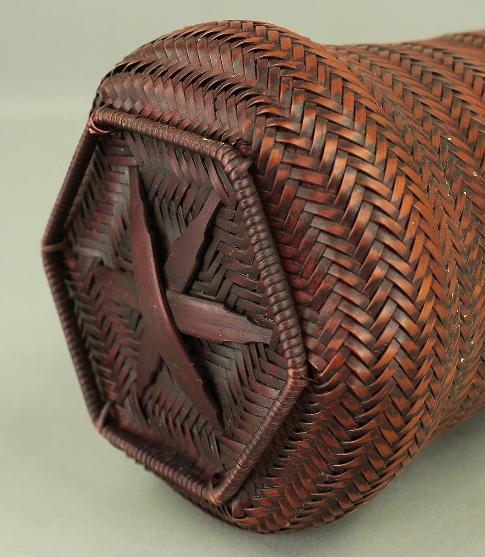 塩月寿籃 Shiotsuki Juran (b1948) Japanese Hanakago Bamboo Woven Flower Vase Basket VA188 - Image 30