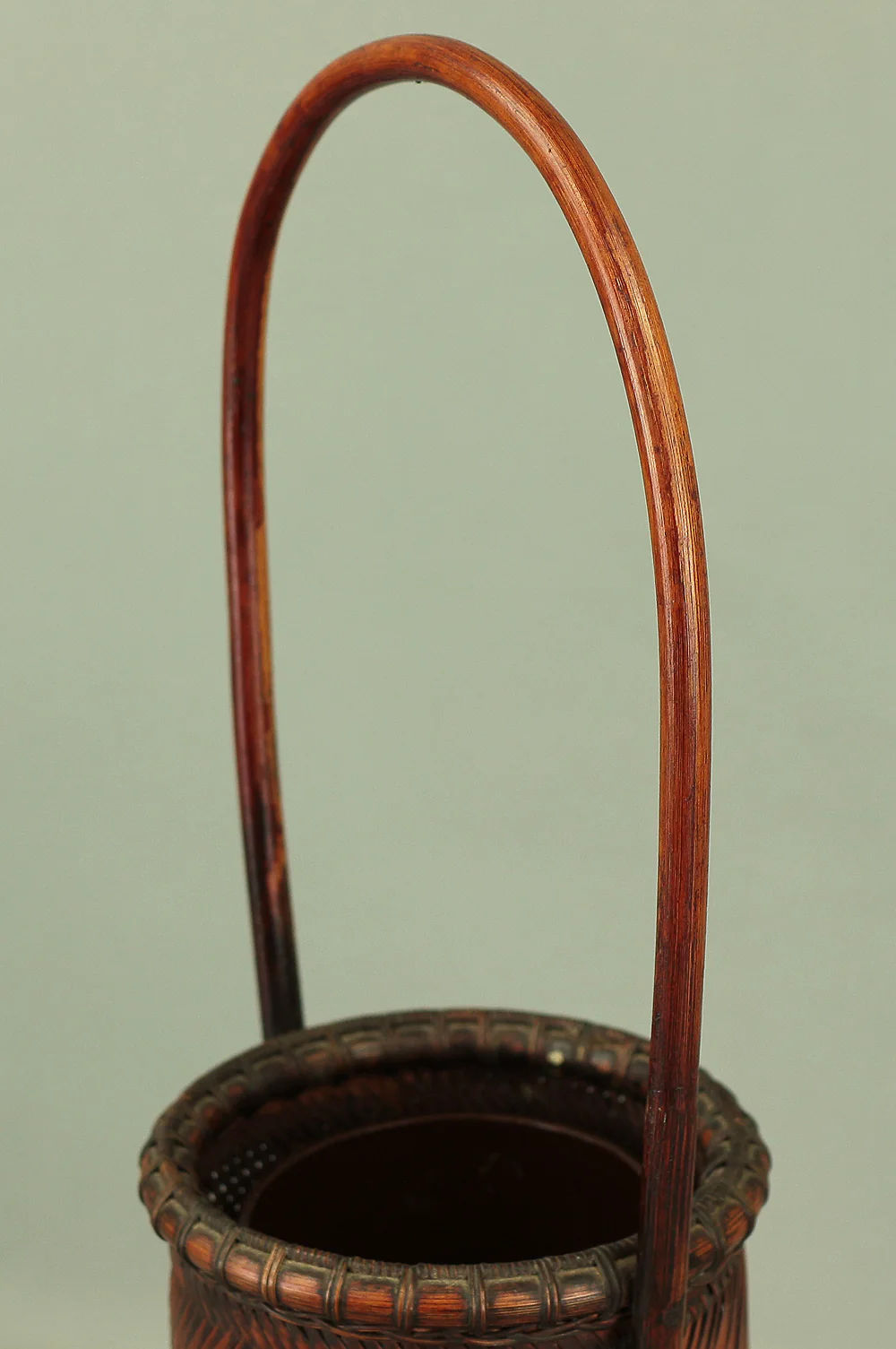 塩月寿籃 Shiotsuki Juran (b1948) Japanese Hanakago Bamboo Woven Flower Vase Basket VA188 - Image 5