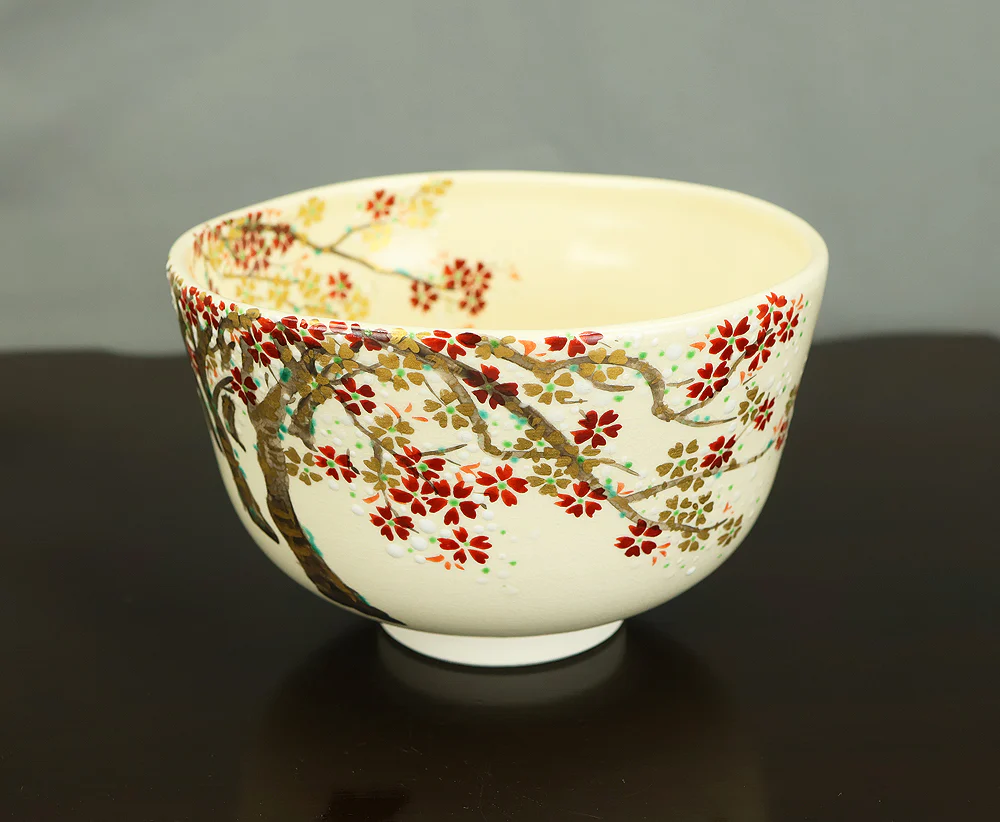 和田妙山 Wada Myozan Kyo ware 'Cherry Blossoms Tree Tea Bowl' with Original Box (Tomobako) VB218