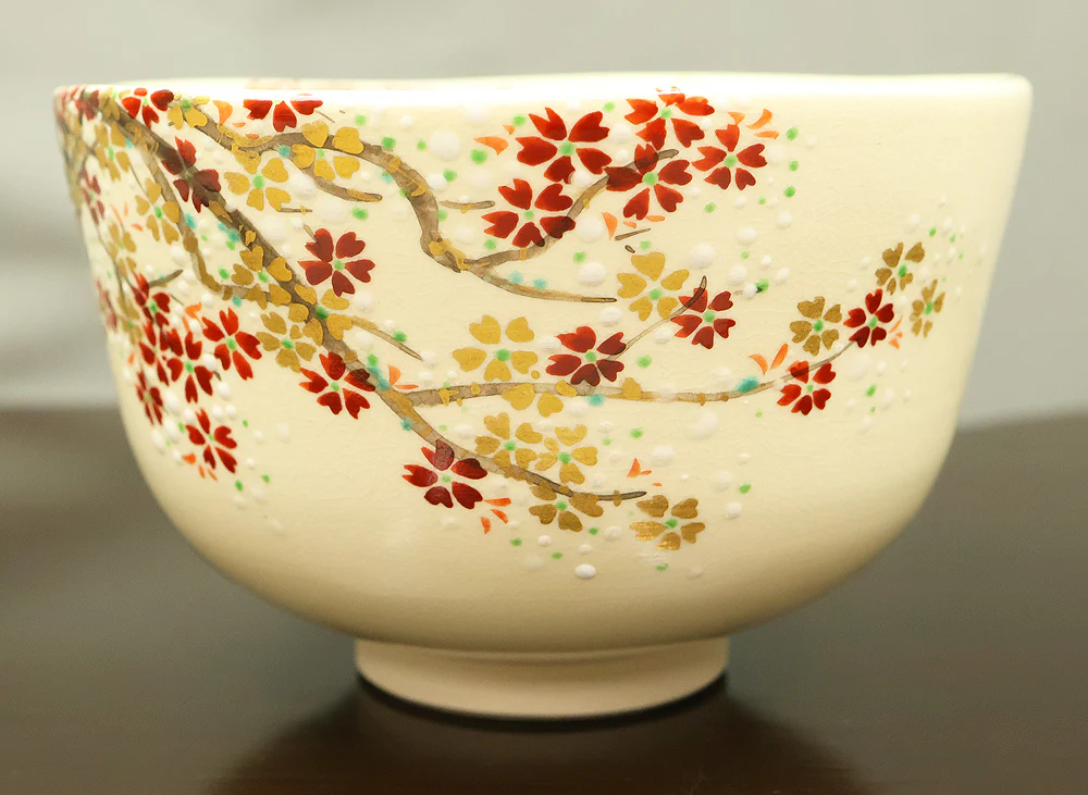 和田妙山 Wada Myozan Kyo ware 'Cherry Blossoms Tree Tea Bowl' with Original Box (Tomobako) VB218 - Image 7