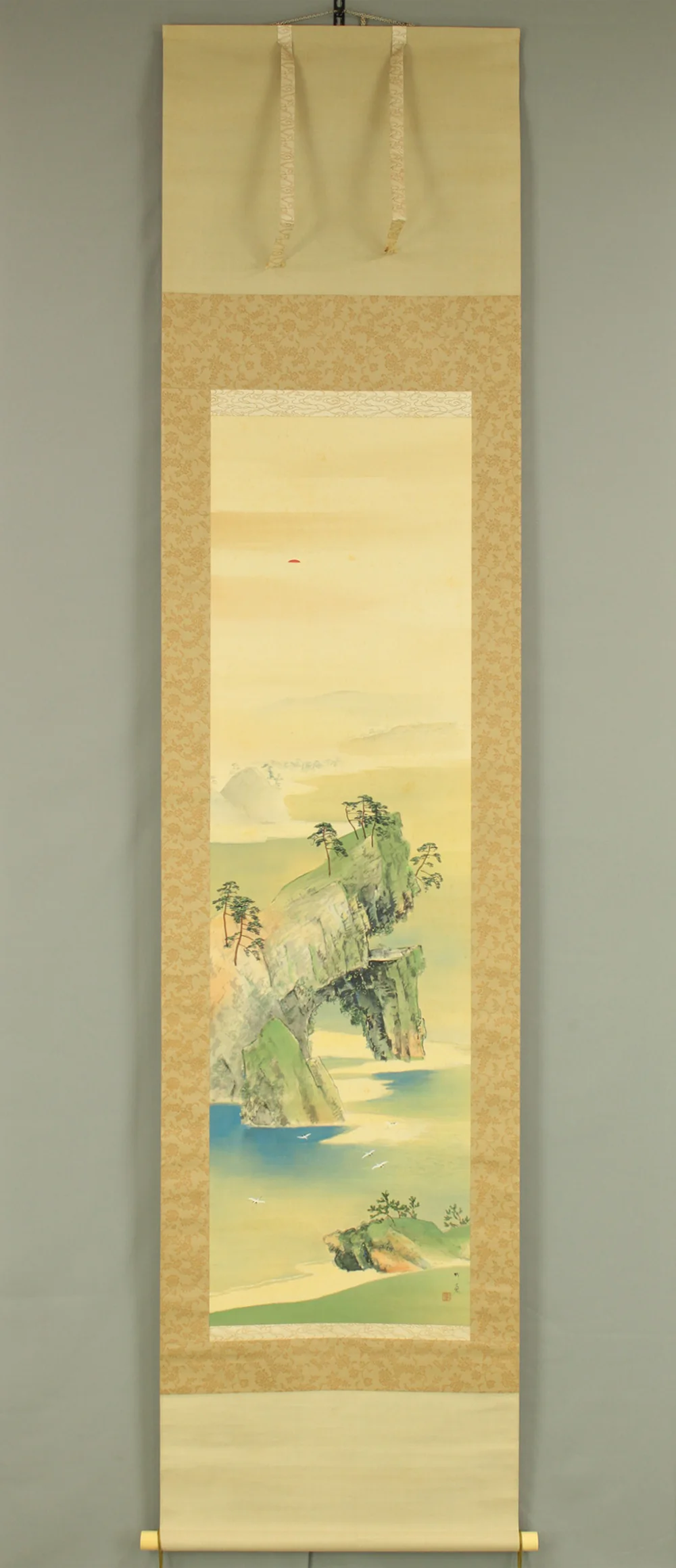 山下竹斎 Yamashita Chikusai (1885-1973) Japanese art kakejiku kakemono wall hanging scroll / Mount Horai Rising Sun and Cranes with Original Double Box (Tomobako) RD551 - Image 2