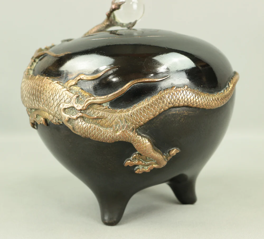 米田秀保 Yoneda Shuho (b1937) 'Dragon Holding Crystal Ball' Silver Inlay Casting Copper Tripod Koro Incense Burner Censer with Box VA246 - Image 21