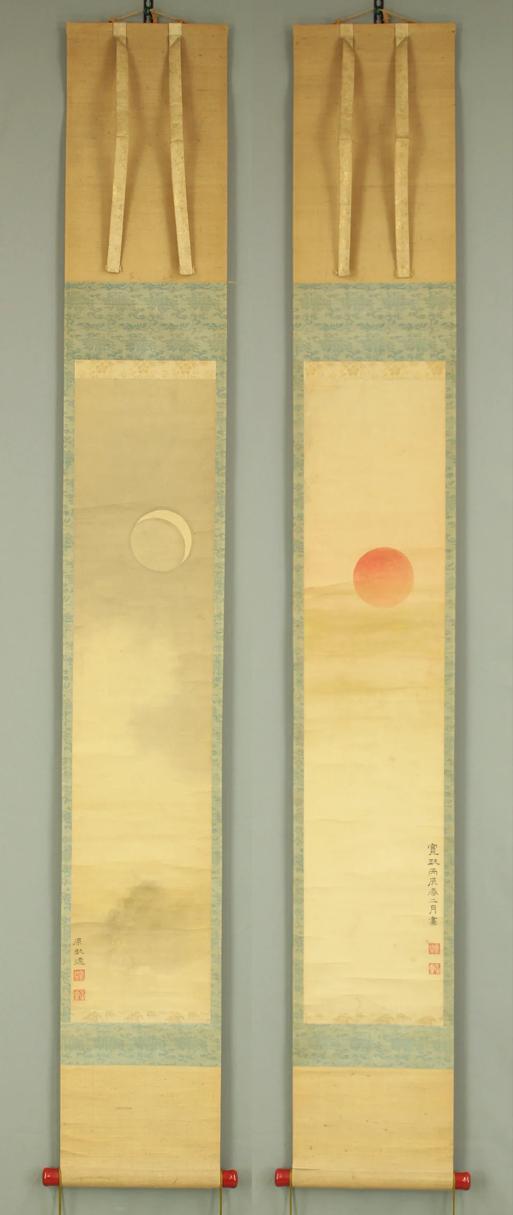 原在中 Hara Zaichu (1750-1837) Japanese antique art Paired kakejiku kakemono wall hanging scrolls / Rising Sun and Crescent Moon with Box RD203