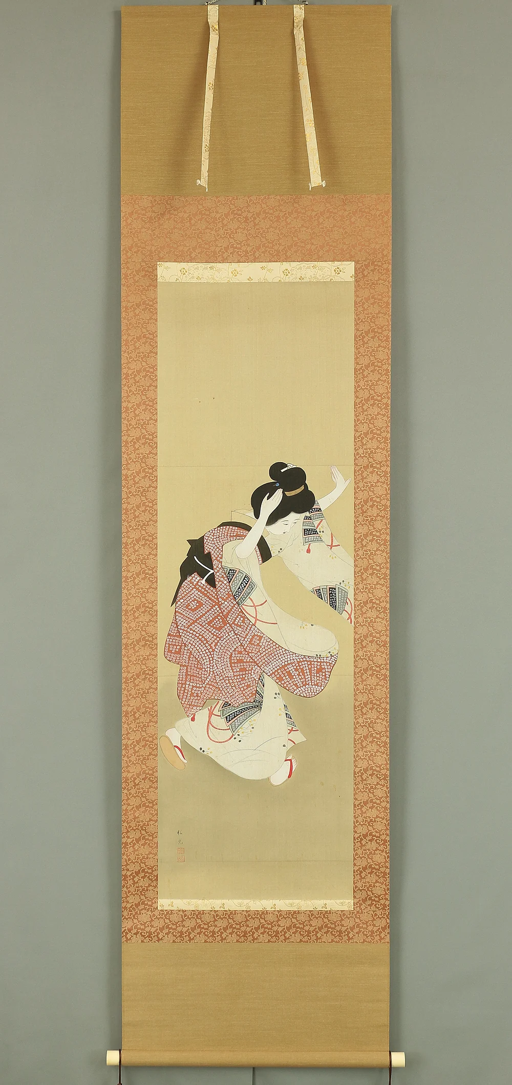 弘光 Hiromitsu Japanese art kakejiku kakemono wall hanging scroll / Kimono Beautiful Woman in Hurry with Box A615 - Image 2