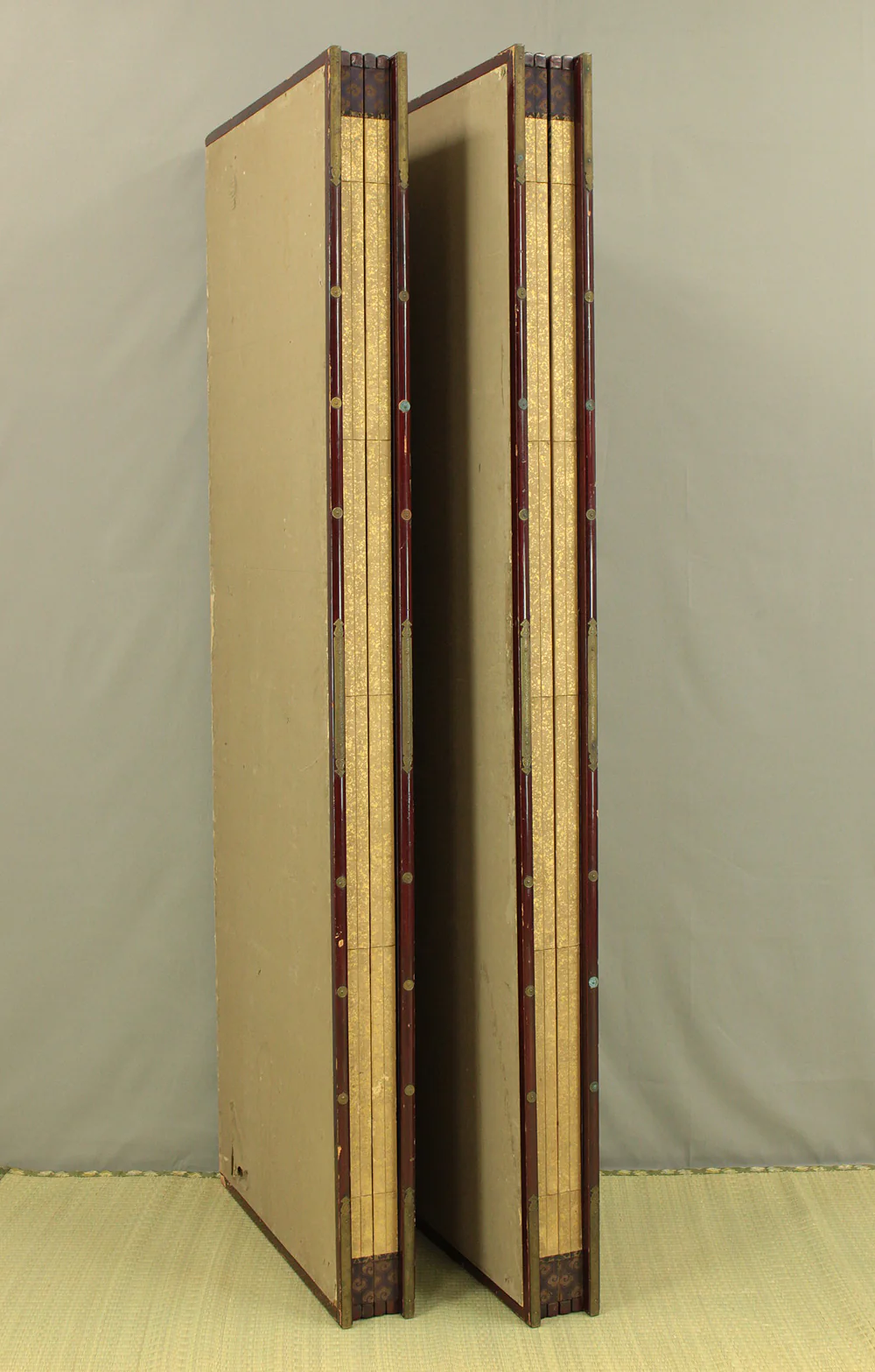 華岳 Kagaku 'White Hawks Perched Upon Rocky Outcrops and Pine Trees' Pair of Six Panels Folding Screens Byobu Room Dividers VA876 - Image 101