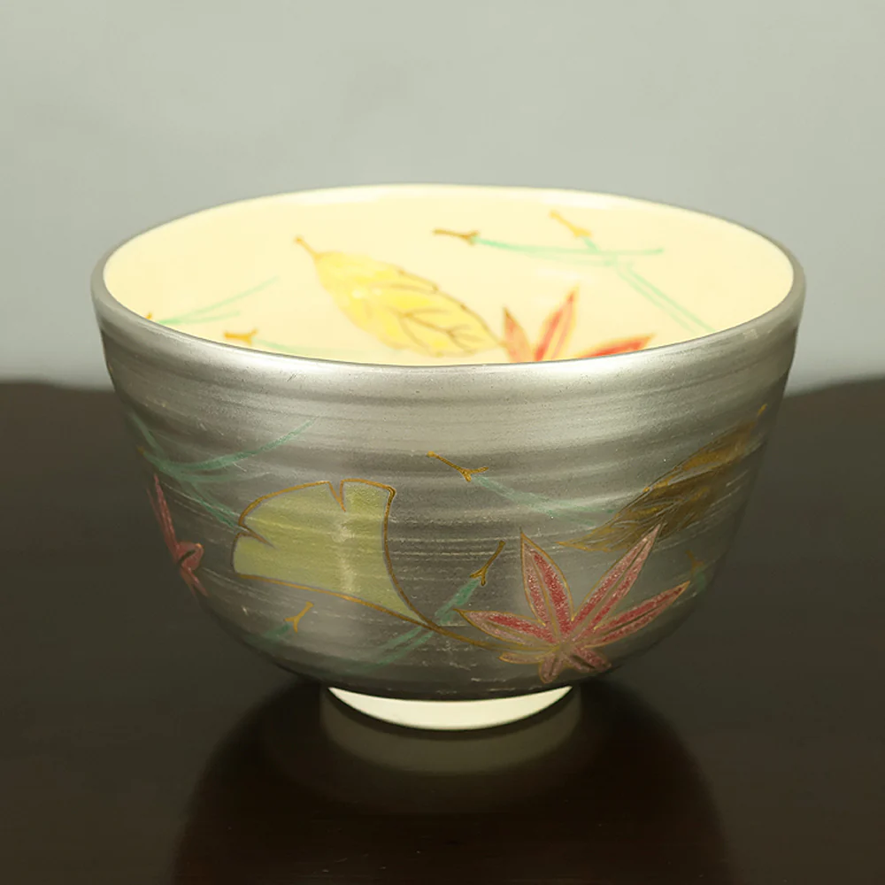 中村能久 Nakamura Yoshihisa 京焼 Kyo ware 'Maple and Ginkgo Leaf Patterns Silver-coloured Tea Bowl' with box VA928