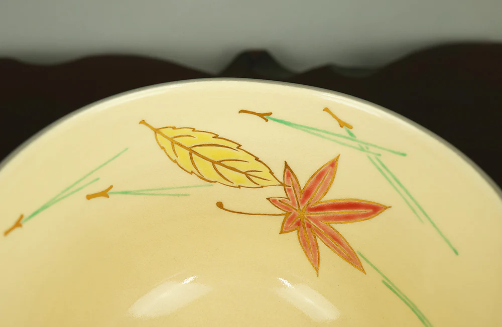 中村能久 Nakamura Yoshihisa 京焼 Kyo ware 'Maple and Ginkgo Leaf Patterns Silver-coloured Tea Bowl' with box VA928 - Image 11