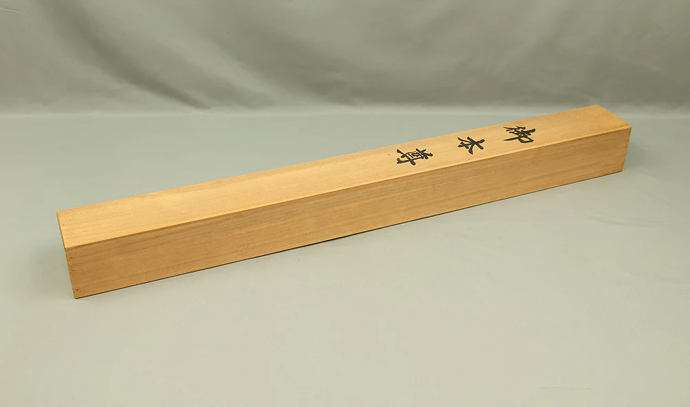 日竟 Nichikyo Age 2001 Japanese art Buddhist kakejiku kakemono wall hanging scroll / Nichiren Mandala Gohonzon with Original Box (Tomobako) RE432 - Image 12