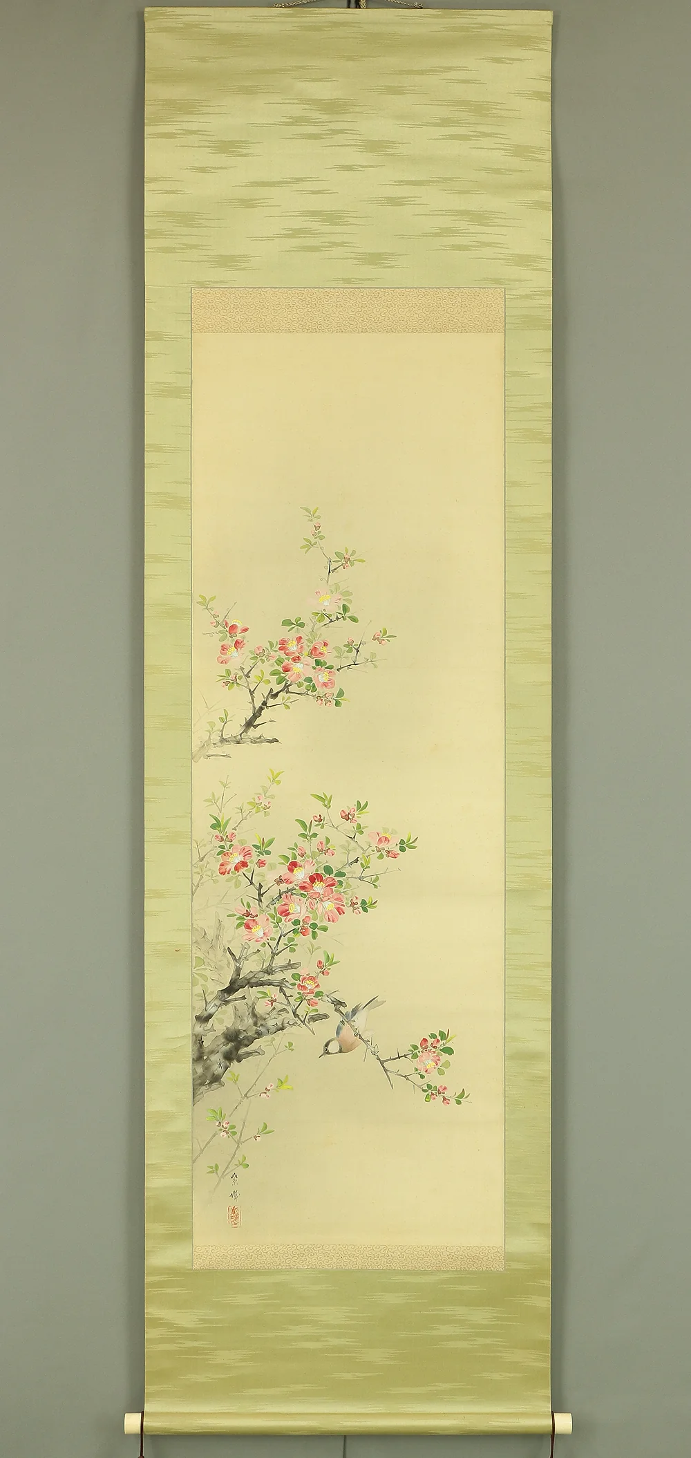 紫城 Shijo Japanese art kakejiku kakemono wall hanging scroll / Camellia and Little Bird with Box RA728 - Image 2