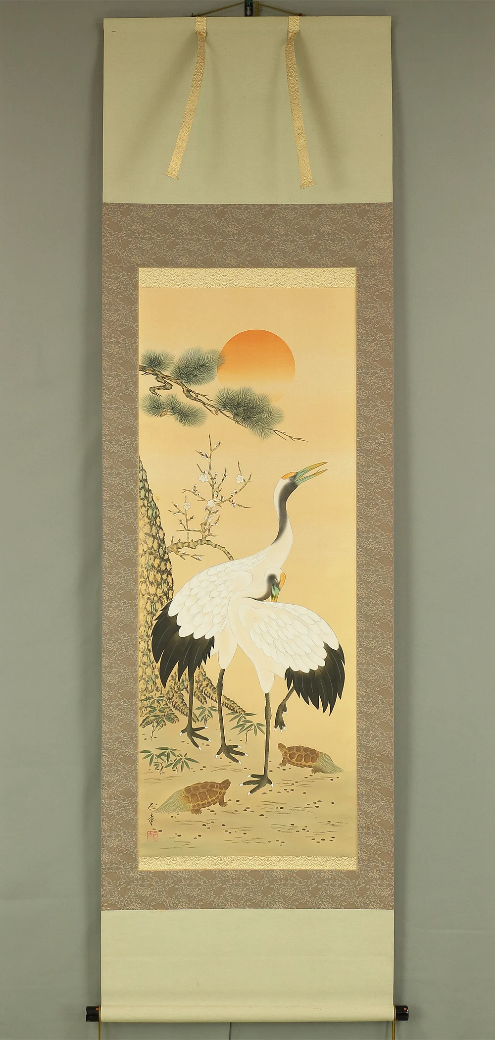 是幸 Zeko Japanese art kakejiku kakemono wall hanging scroll / Auspicious Painting - Rising Sun, Cranes, Turtles, Pine Bamboo Plum with Original Box (Tomobako) RC519 - Image 2