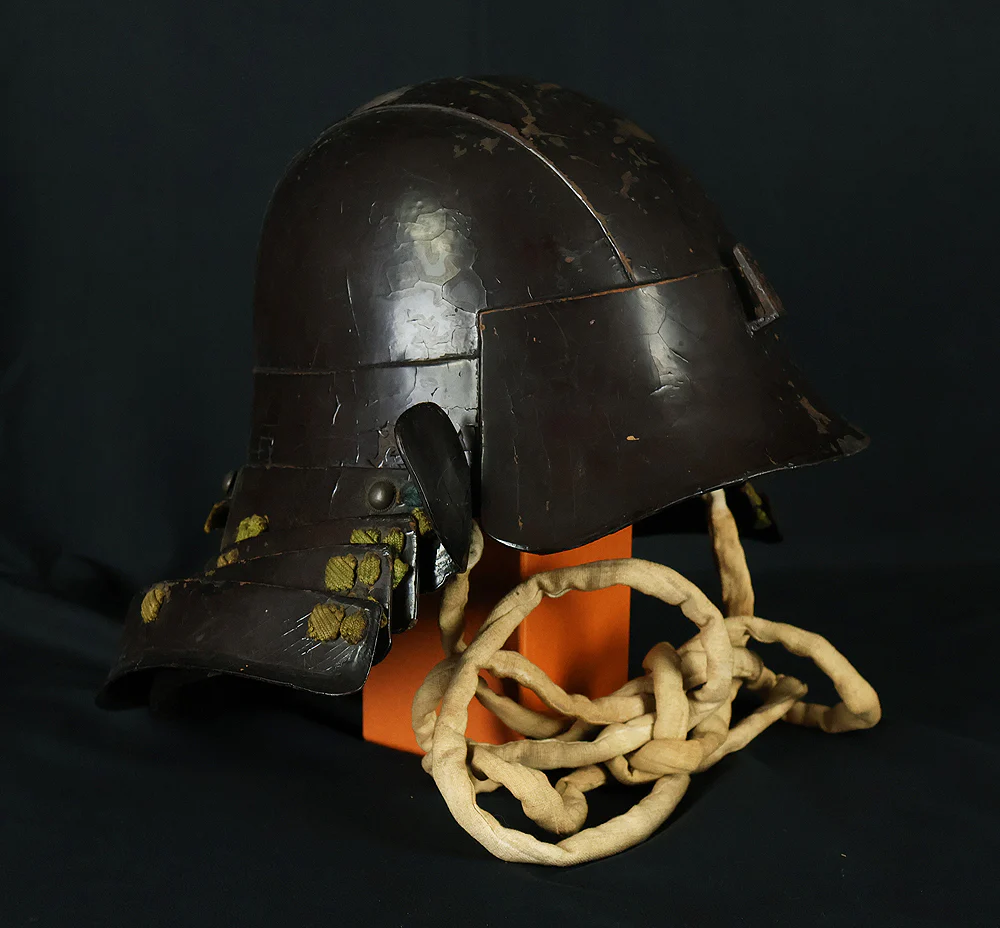 Authentic Early Edo Period Samurai Helmet Kabuto – Iron Zunari Kabuto with Menpo VB137 - Image 3
