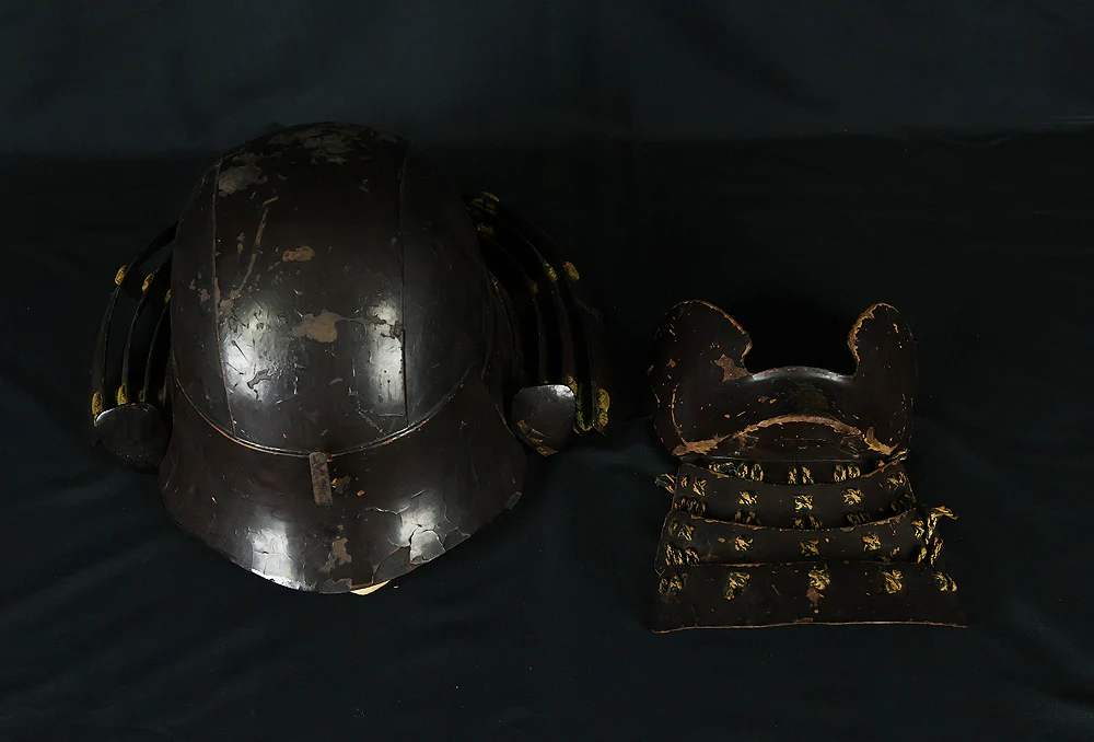 Authentic Early Edo Period Samurai Helmet Kabuto – Iron Zunari Kabuto with Menpo VB137 - Image 34