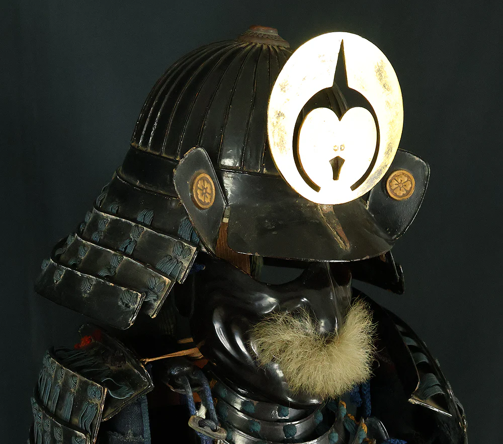 Authentic Edo Period Samurai Armor Kacchu Yoroi, Life-Size Black Lacquered Iron with Kabuto, Menpo, Armor Stand and Storage Box VB135 - Image 13