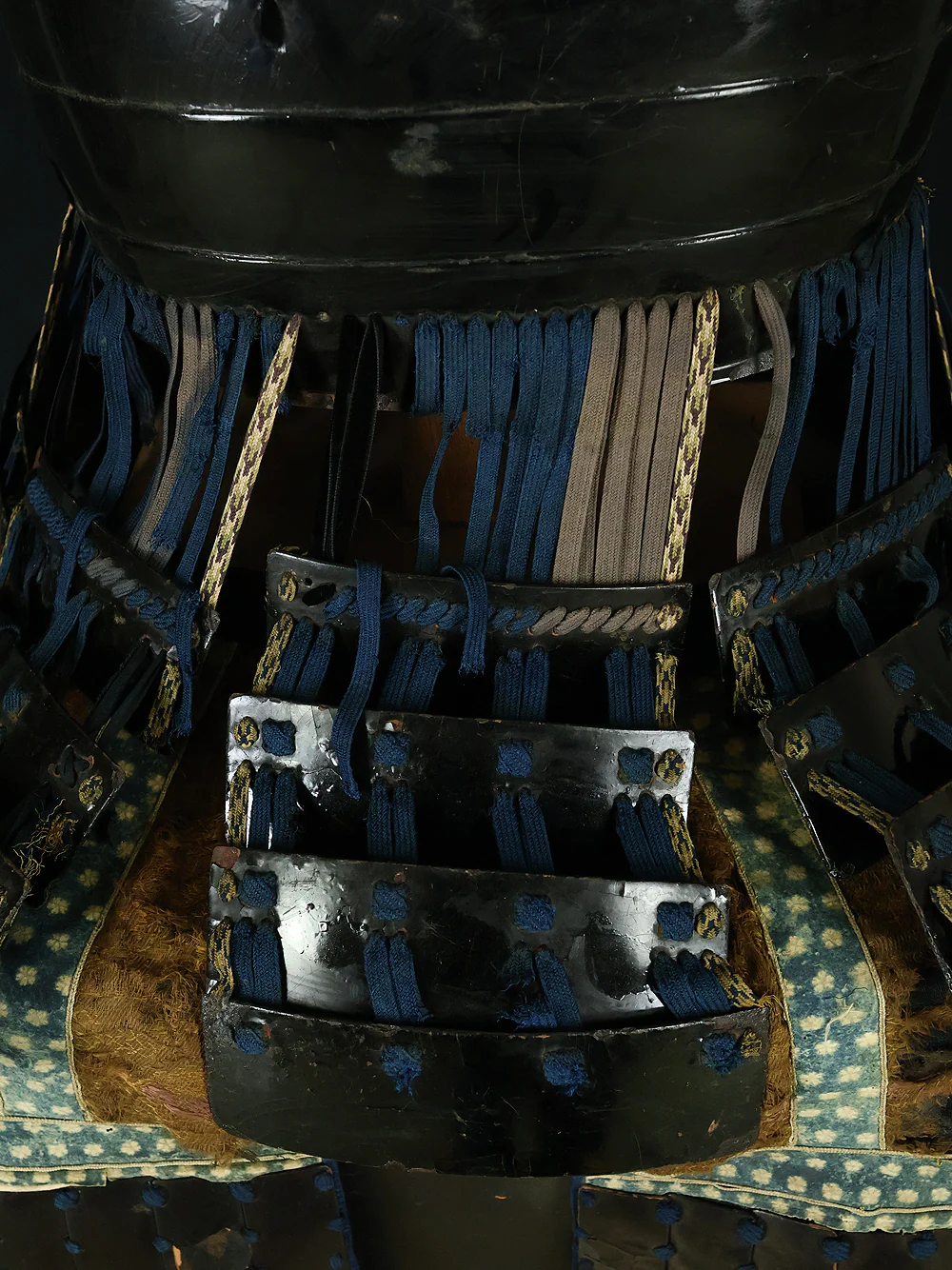 Authentic Edo Period Samurai Armor Kacchu Yoroi, Life-Size Black Lacquered Iron with Kabuto, Menpo, Armor Stand and Storage Box VB135 - Image 42