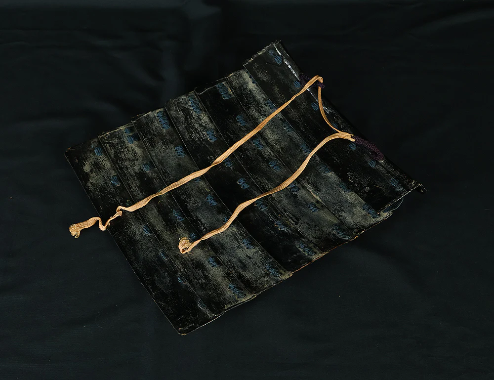 Authentic Edo Period Samurai Armor Kacchu Yoroi, Life-Size Black Lacquered Iron with Kabuto, Menpo, Armor Stand and Storage Box VB135 - Image 58