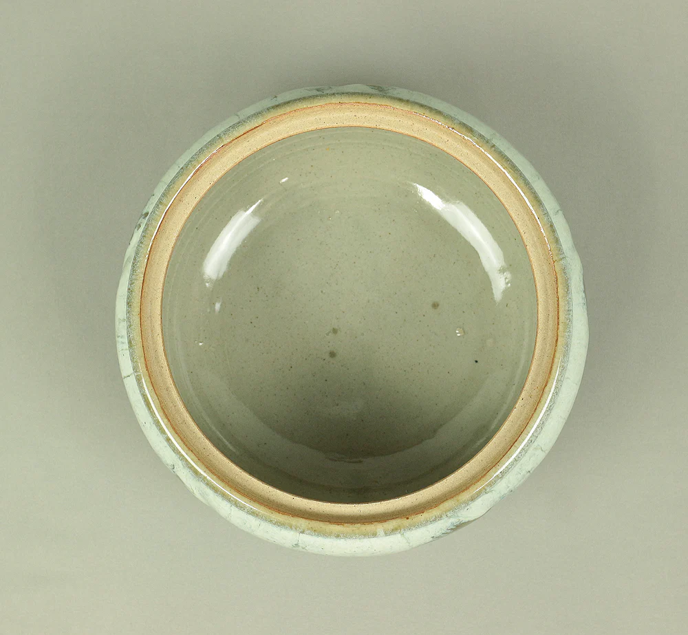 Banko-yaki ware Mizusashi Fresh water container V507 Nejiume shape Sokuchusai style "Fukumori Hiroshi" with replaceable lids, Original Box - Image 9