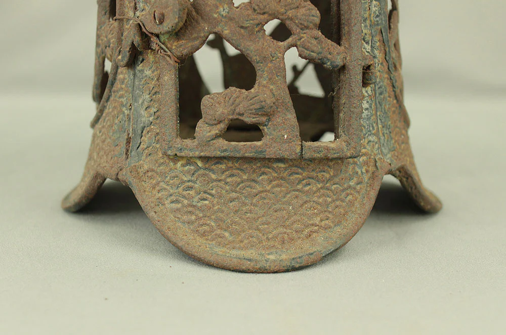 Decorative Hanging Iron Garden Lantern Tsuridoro Openwork VA905 - Image 17