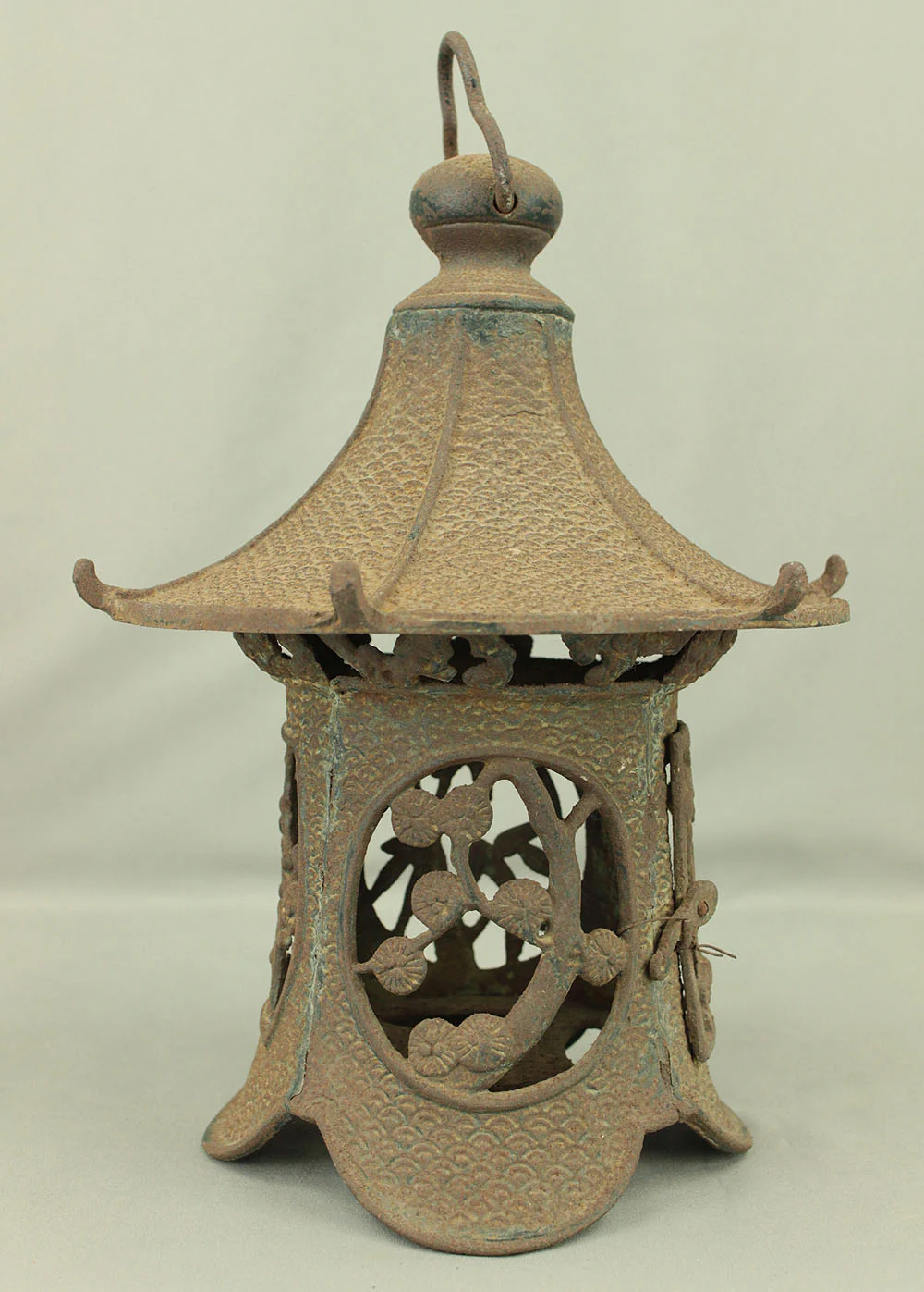 Decorative Hanging Iron Garden Lantern Tsuridoro Openwork VA905 - Image 18