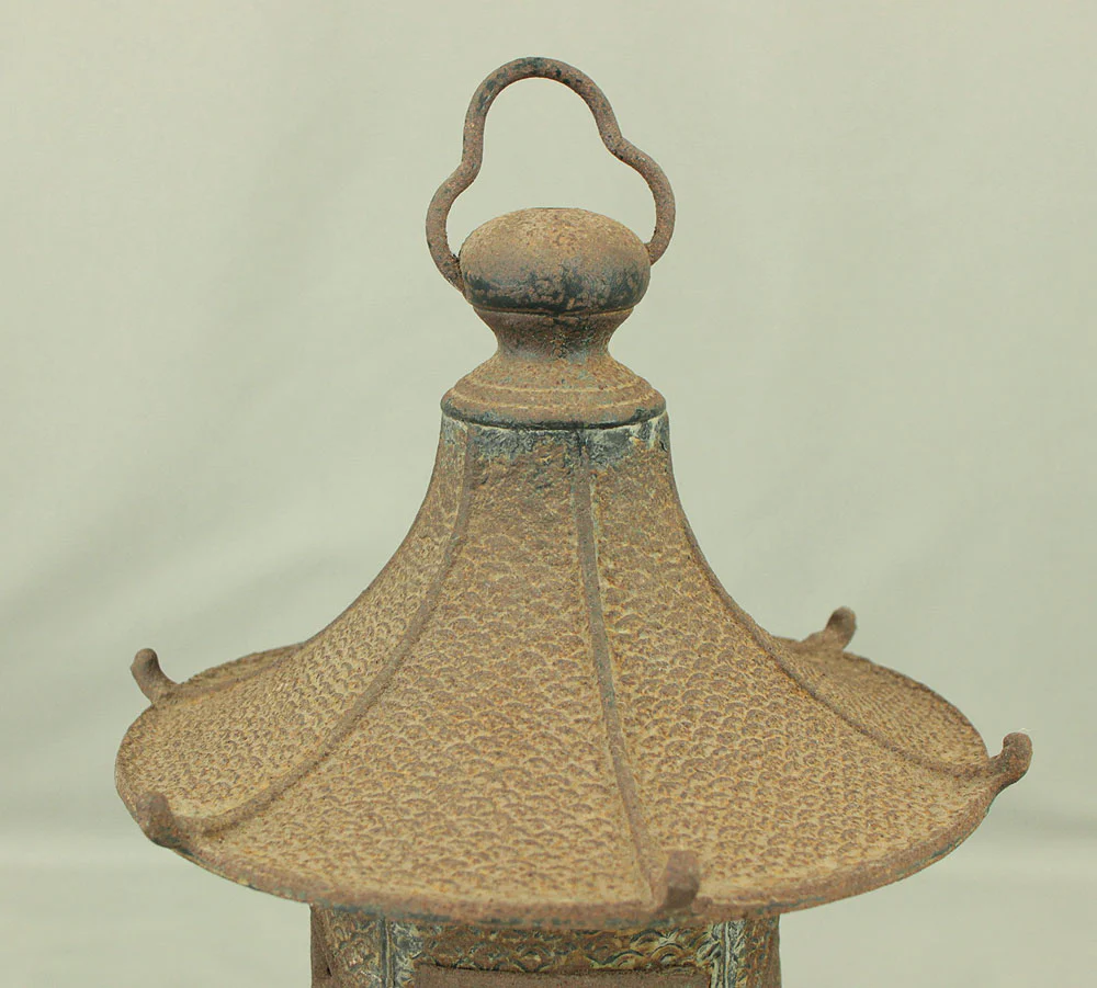 Decorative Hanging Iron Garden Lantern Tsuridoro Openwork VA905 - Image 6
