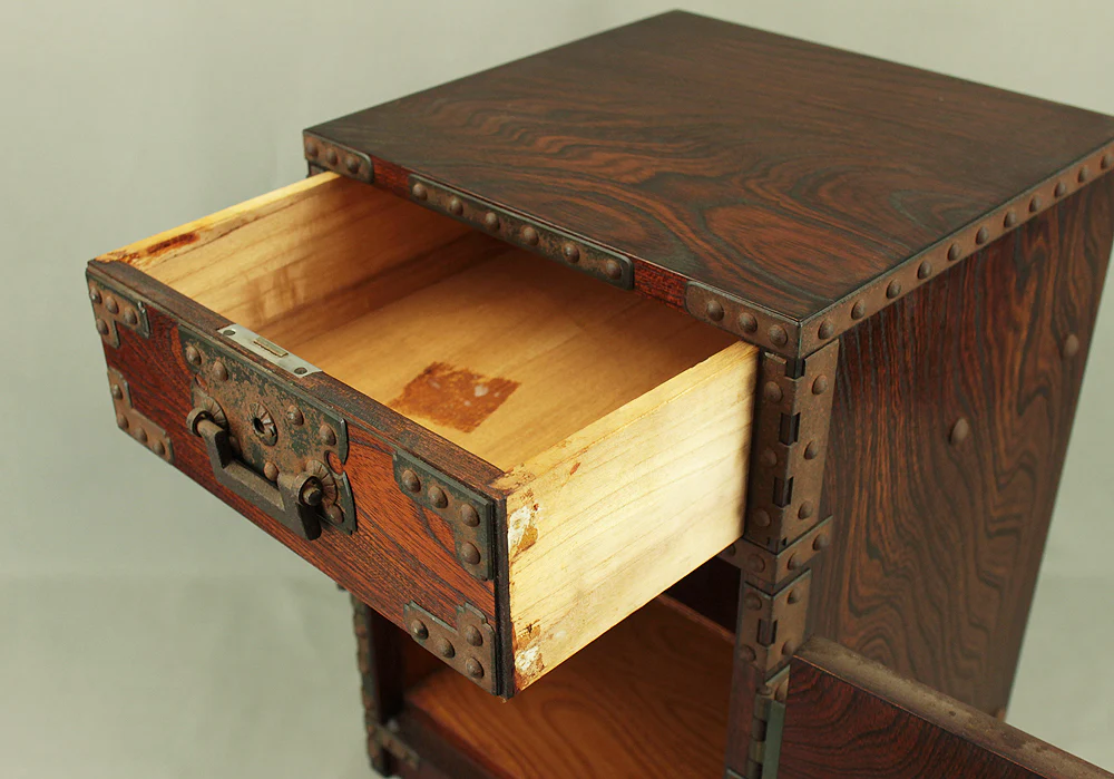 Funadansu Tansu Wooden Accessory Box reinforced with iron fittings, Drawers Lock and Key VA815 - Image 21