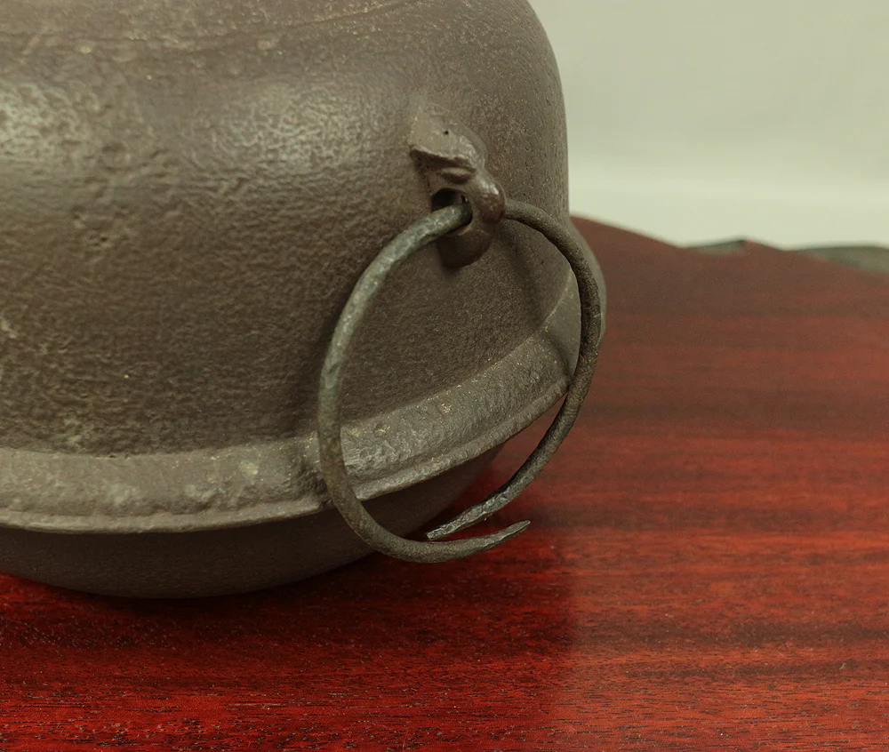 FUROGAMA CHAGAMA Iron Kettle to boil water Copper Brazier, & Electric Heating 100V 410W Weight about 10kg Japanese Tea Ceremony utensil V424 - Image 10