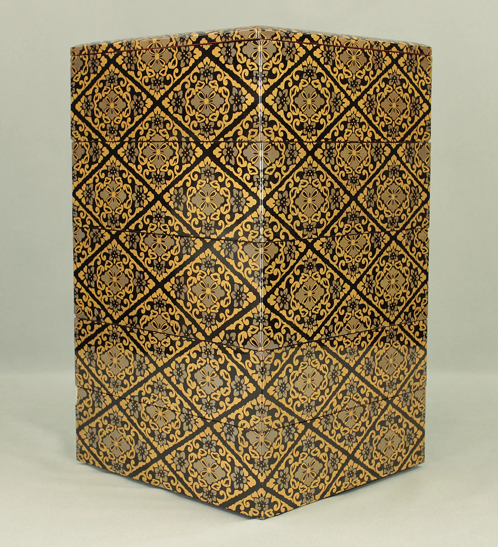 Gold Lacquer Flower Diamond Pattern Makie Five-Tiered Box Jubako with Box VA663 - Image 6