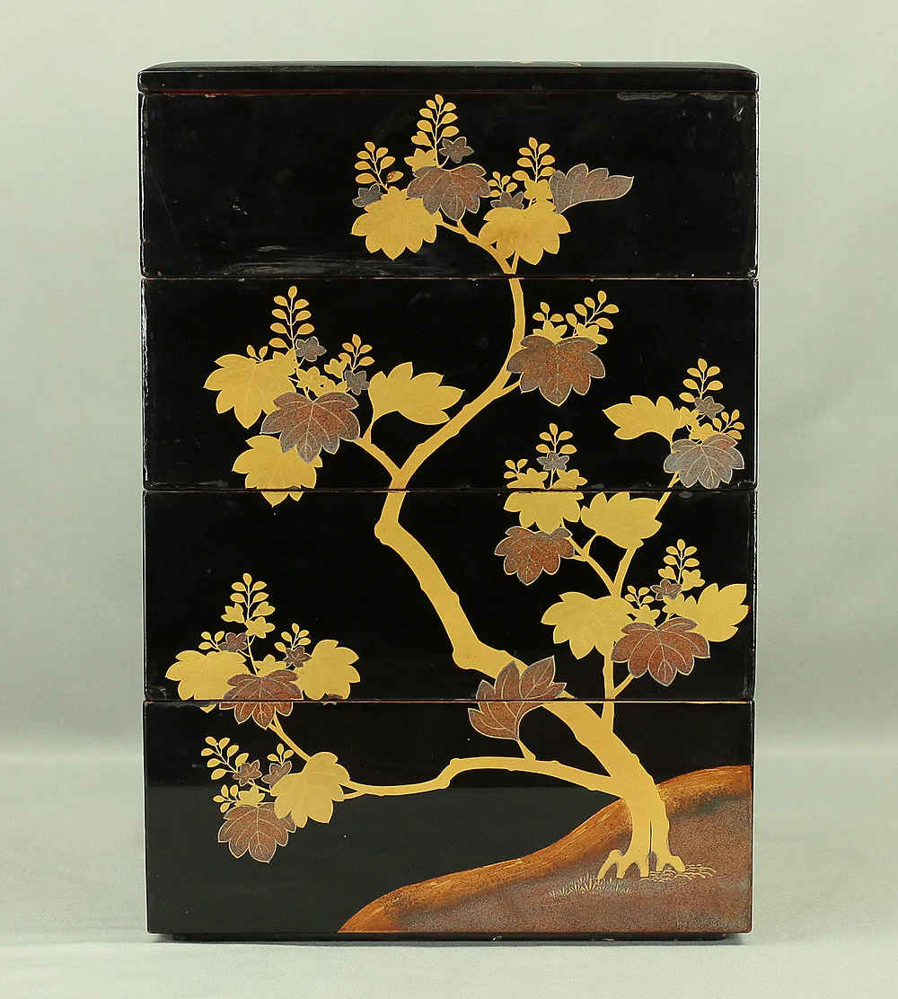 Gold Lacquer Four-Tiered Box Jubako 'Paulownia Tree and Phoenix' with Storage Box VA588 - Image 8